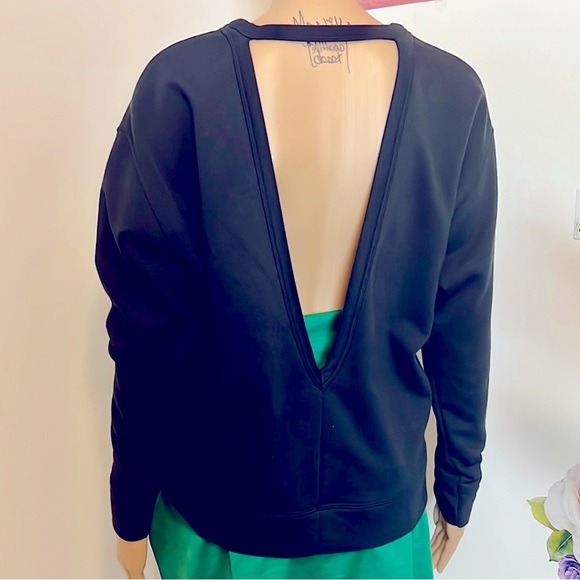 Nike sweatshirt - Picture 4 of 7